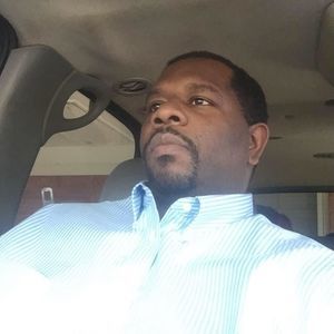 Meet your Posher, Derrick